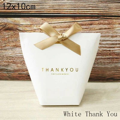 50pcs White Kraft Black Paper Bag Bronzing French "Merci" Thank You Gift Box Package Wedding Party Favor Candy Bags With Ribbon