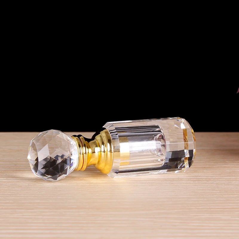 Portable 1ML Crystal Essential Oil Bottle Refillable Clear Glass Perfume Bottle For Lady Wedding Home Decor Christmas Gifts