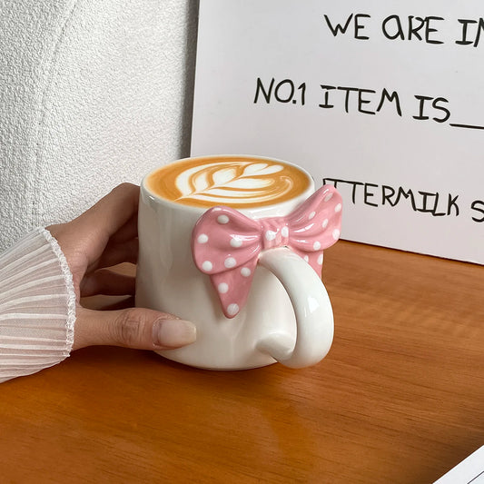 1Pc Polka Dot Bow Mug, Creative Bow Handle Ceramic Mug, Exquisite Polka Dot Design, Suitable for Home Decoration, Living Room Bedroom Dining Table Drinking Water, Party Gathering, Candlelight Dinner, Gift Giving