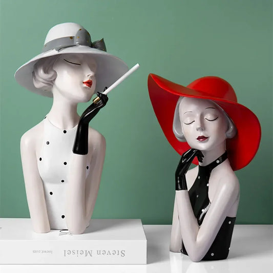 Light Luxury Girl High-Level Sense Ornaments, Living Room Decor, TV Cabinet Desktop, Statue, Shop Window Decor, Crafts, Gift