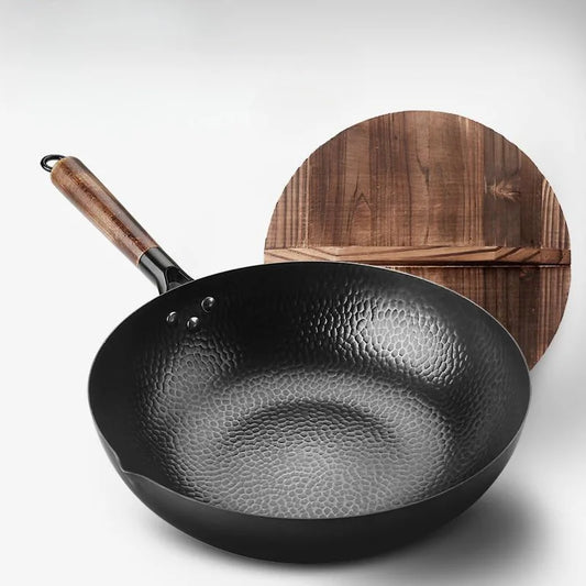 Handmade iron pot, forged frying pan, non stick iron pot, uncoated induction cooker, gas flat bottomed pan