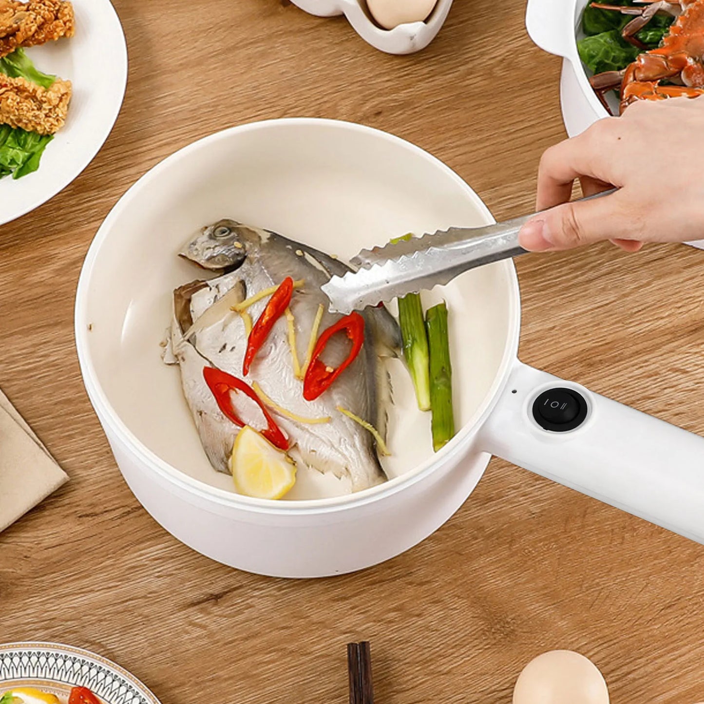 Electric Cooking Pot 1.8L Mini Multifunctional Anti Stick 2 Speed Adjustable 600W with Steam Basket Electric Ramen Cooker